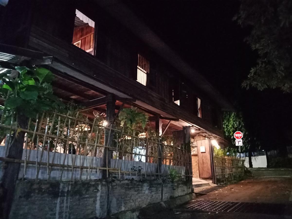 Iamwarin Mini Hostel Warin Chamrap Exterior foto